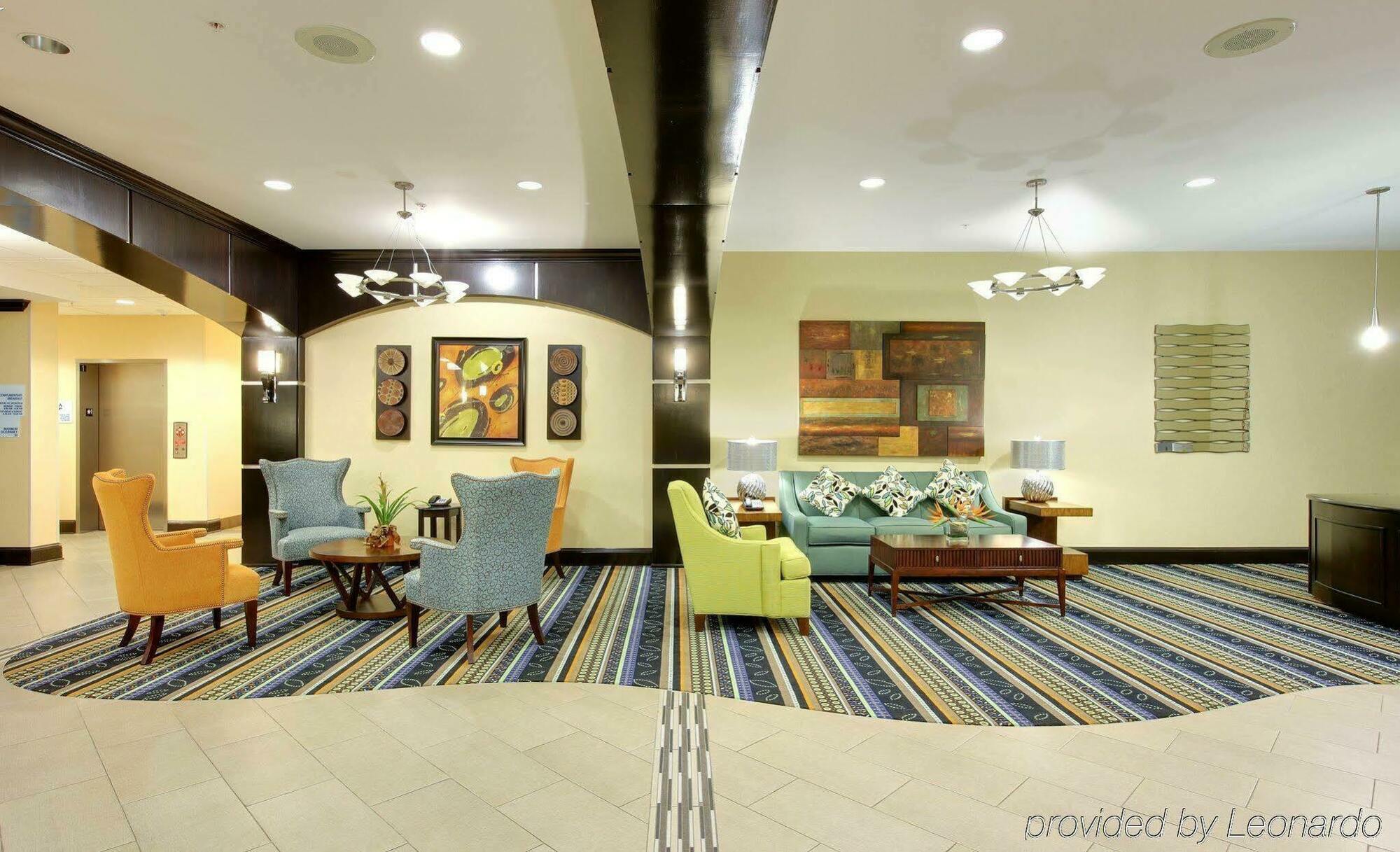 Holiday Inn Express & Suites Covington By Ihg Interior photo